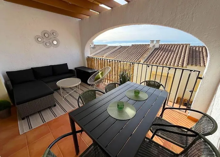 Appartement Albatros - Imperial Park - Sea View, 6 Pools, Terrace