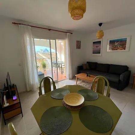 Апартаменты Albatros - Imperial Park - Sea View, 6 Pools, Terrace Кальпе