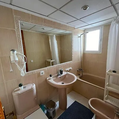 Albatros - Imperial Park - Sea View, 6 Pools, Terrace Кальпе