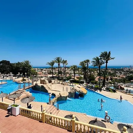 Albatros - Imperial Park - Sea View, 6 Pools, Terrace Appartement