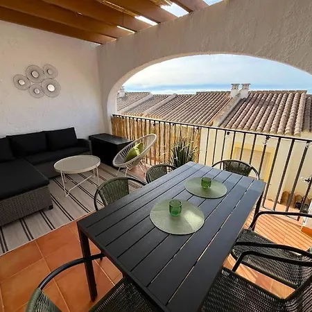 Apartamento Albatros - Imperial Park - Sea View, 6 Pools, Terrace